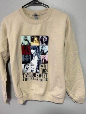 Taylor Swift The Eras Tour cream sweatshirt size small #taylorswift #concert